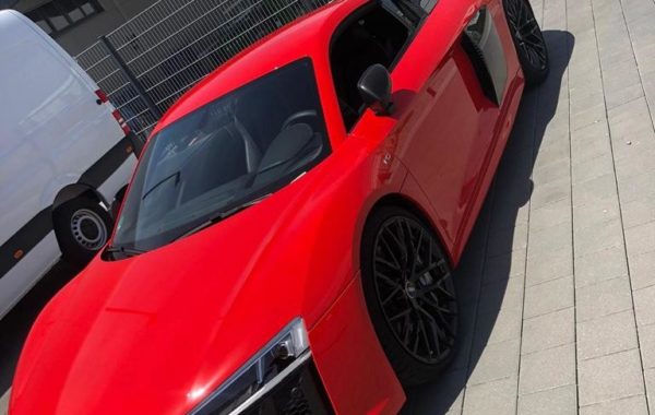 Folierung Audi R8 rot